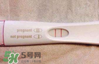 怎么看驗孕棒結果？怎么看驗孕棒是否懷孕？