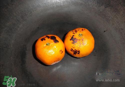 烤橘子怎么烤？烤橘子用什么火烤？