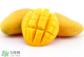 芒果爛了一點能吃嗎？芒果爛了一半還能吃嗎？