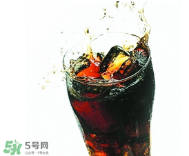 孕婦可以喝可樂嗎？孕婦喝可樂對胎兒有影響嗎？