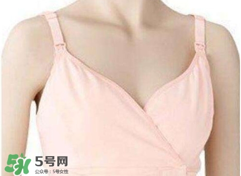 如何治療乳房濕疹？治療乳房濕疹吃什么好