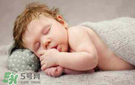 睡眠對人體有何作用？人體正常睡眠幾個小時