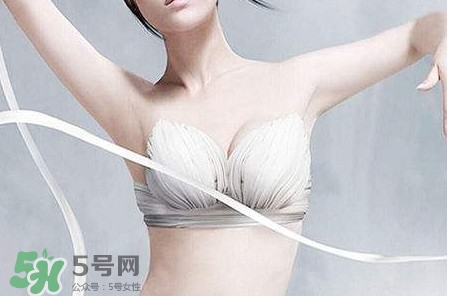 怎么樣能把乳房變大？怎么樣才能讓乳房大一些