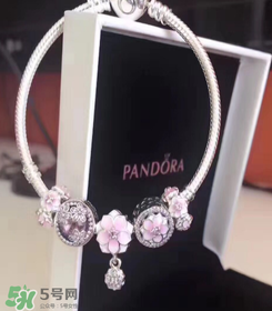 潘多拉桃花系列手鏈怎么看真假？pandora新品桃花手鏈真假辨別