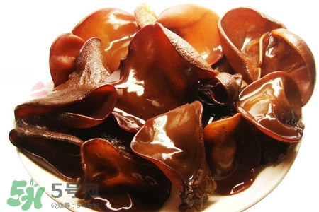 哺乳期能吃黑木耳嗎？哺乳期吃木耳會回奶嗎？
