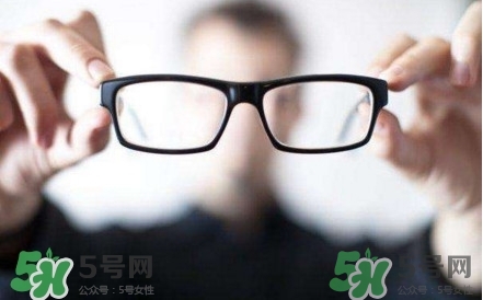 近視眼吃什么對(duì)眼睛好？近視眼吃什么好