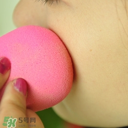 美妝蛋可以用香皂洗嗎？美妝蛋可以用肥皂洗嗎？
