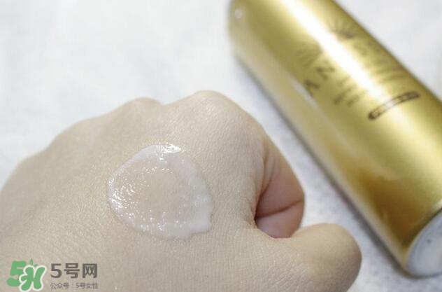 安耐曬噴霧可以帶上飛機嗎？安耐曬防曬噴霧可以托運嗎？