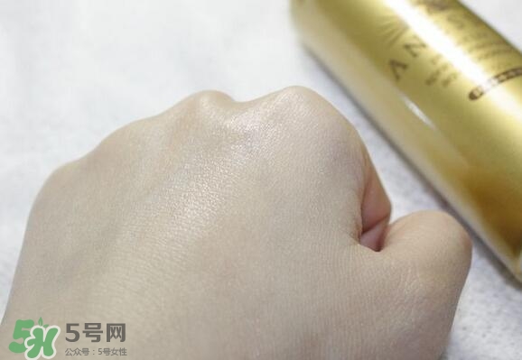 安耐曬噴霧可以帶上飛機嗎？安耐曬防曬噴霧可以托運嗎？
