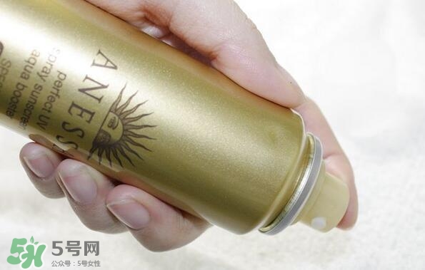 安耐曬噴霧可以帶上飛機嗎？安耐曬防曬噴霧可以托運嗎？