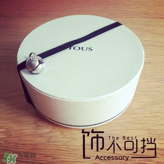 tous是什么牌子？tous桃絲熊是哪個(gè)國(guó)家的？