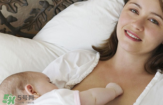 正常母乳是什么顏色？什么顏色的母乳營養高？