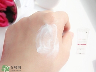 蘭蔻防護(hù)乳多少錢？蘭蔻防護(hù)乳怎么樣？