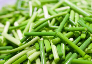蒜薹是辛辣食物嗎？蒜薹屬于辛辣食物嗎