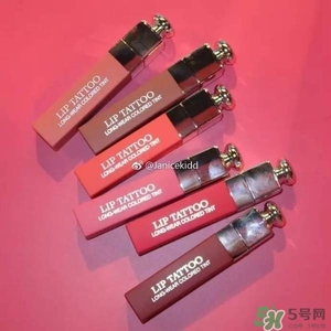 dior刺青唇彩唇釉多少錢(qián)？迪奧刺青唇彩唇釉專柜價(jià)格