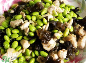 青豆和木耳能一起吃嗎？青豆和木耳能一起炒嗎？