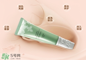 用cc霜還用bb霜嗎？用cc霜之前需要用bb嗎？