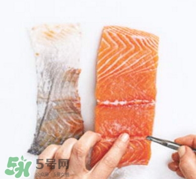 三文魚(yú)有刺嗎？三文魚(yú)的刺怎么處理