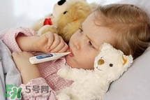 寶寶發燒多久能退？寶寶發燒燒多久？