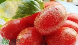 羊奶果要?jiǎng)兤幔垦蚰坦麆兤み€是帶皮吃好？