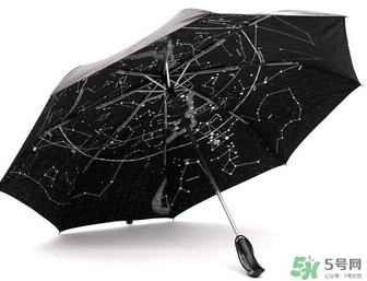 防紫外線傘可以淋雨嗎？防紫外傘雨天可以打嗎？