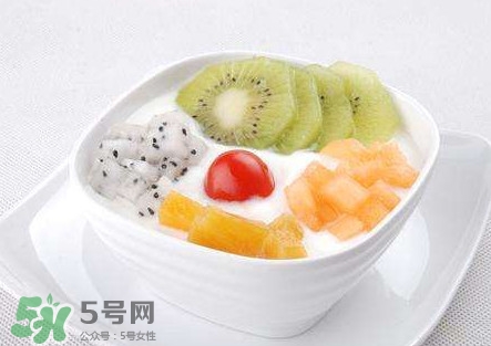 蓮霧能和酸奶一起吃嗎？酸奶可以和蓮霧一起吃嗎？