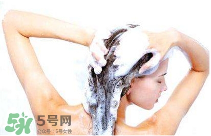 老人誤喝洗發乳 洗發乳是洗發水還是護發素？