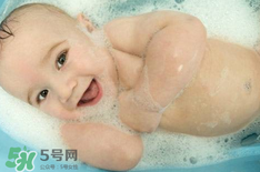 寶寶臍帶掉了要緊嗎？寶寶臍帶掉了出血了怎么辦？