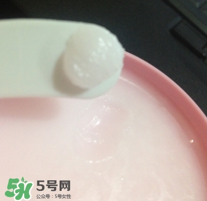 ukiss悠珂思卸妝膏怎么用？ukiss悠珂思卸妝膏使用方法