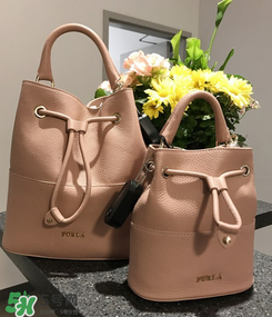 furla水桶包有幾種尺寸？芙拉水桶包尺寸多大？