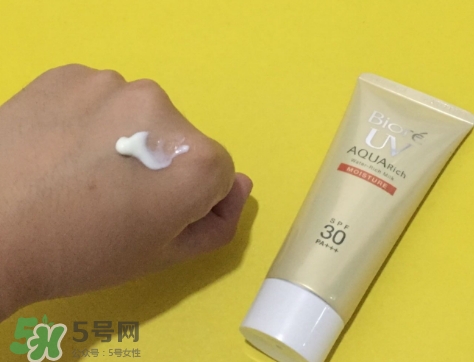 碧柔適合什么膚質？碧柔適合敏感肌嗎？