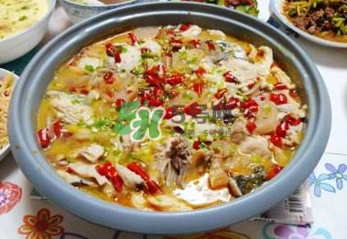 酸菜魚是酸性食物嗎？酸菜魚是酸性還是堿性？