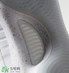 under armour curry4怎么樣？庫里第四代簽名鞋總決賽戰靴細節諜照