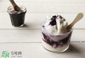藍莓和牛奶可以一起吃嗎？吃完藍莓可以喝牛奶嗎？