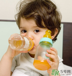 寶寶能喝酸梅湯嗎？酸梅湯寶寶能喝嗎？