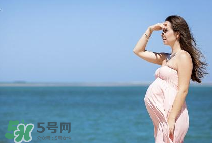 孕婦能用爽身粉嗎？孕婦能用爽身粉擦腳嗎？
