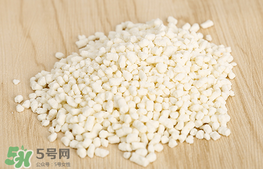 美林菊花晶可以和奶粉一起喝嗎？美林菊花晶可以加在奶里嗎？