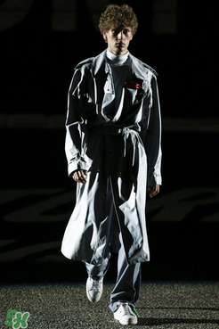 off white2018春夏系列服裝怎么樣_好看嗎_款式有哪些？