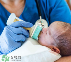 早產(chǎn)兒智力低下的表現(xiàn)是怎樣的？早產(chǎn)兒智力會低下嗎？