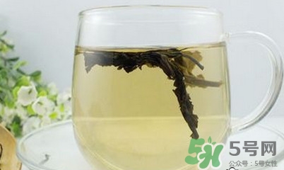 杜仲茶比較適合哪些人飲用？杜仲茶功效與作用有哪些？