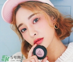 3concert eyes是什么牌子？3concert eyes是3ce嗎？