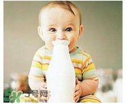 嬰幼兒奶粉為什么會有腥味 奶粉有腥味是正常的嗎？