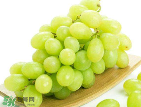 青提上有黑點(diǎn)怎么回事？青提長(zhǎng)斑點(diǎn)是什么原因？