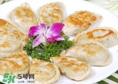 菜盒子的面怎么和？菜盒子是發面還是死面