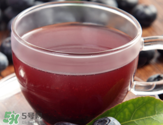 藍莓和蜂蜜能一起吃嗎？藍莓能和蜂蜜一起吃嗎？