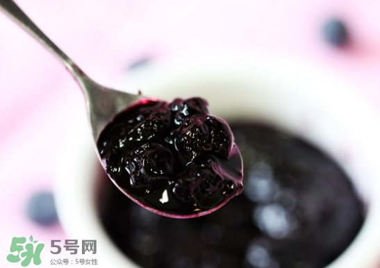 藍莓和楊梅能一起吃嗎？藍莓和楊梅可以一起泡酒嗎？