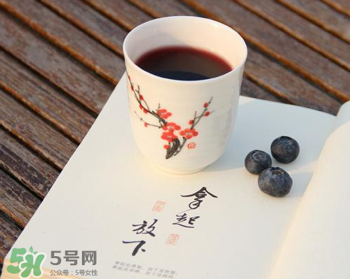藍莓酒可以存放多久？藍莓酒保質(zhì)期多久？