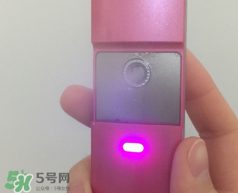 補水儀可以帶水充電嗎？補水儀怎么充電