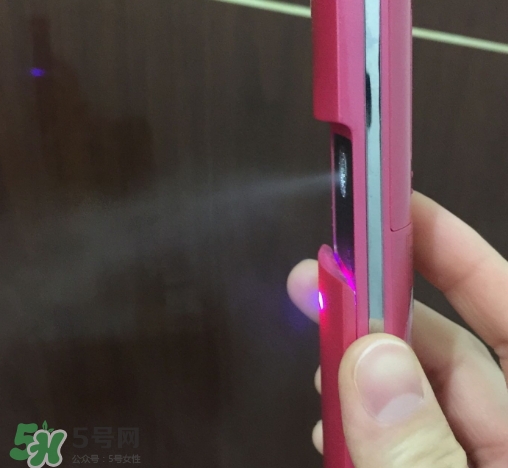 補水儀可以帶水充電嗎？補水儀怎么充電