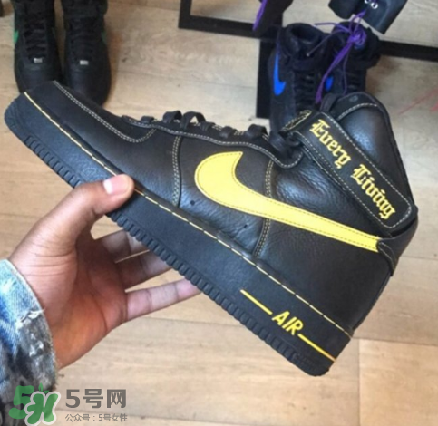 vlone與nike air force 1high聯名款運動鞋配色有哪幾種？